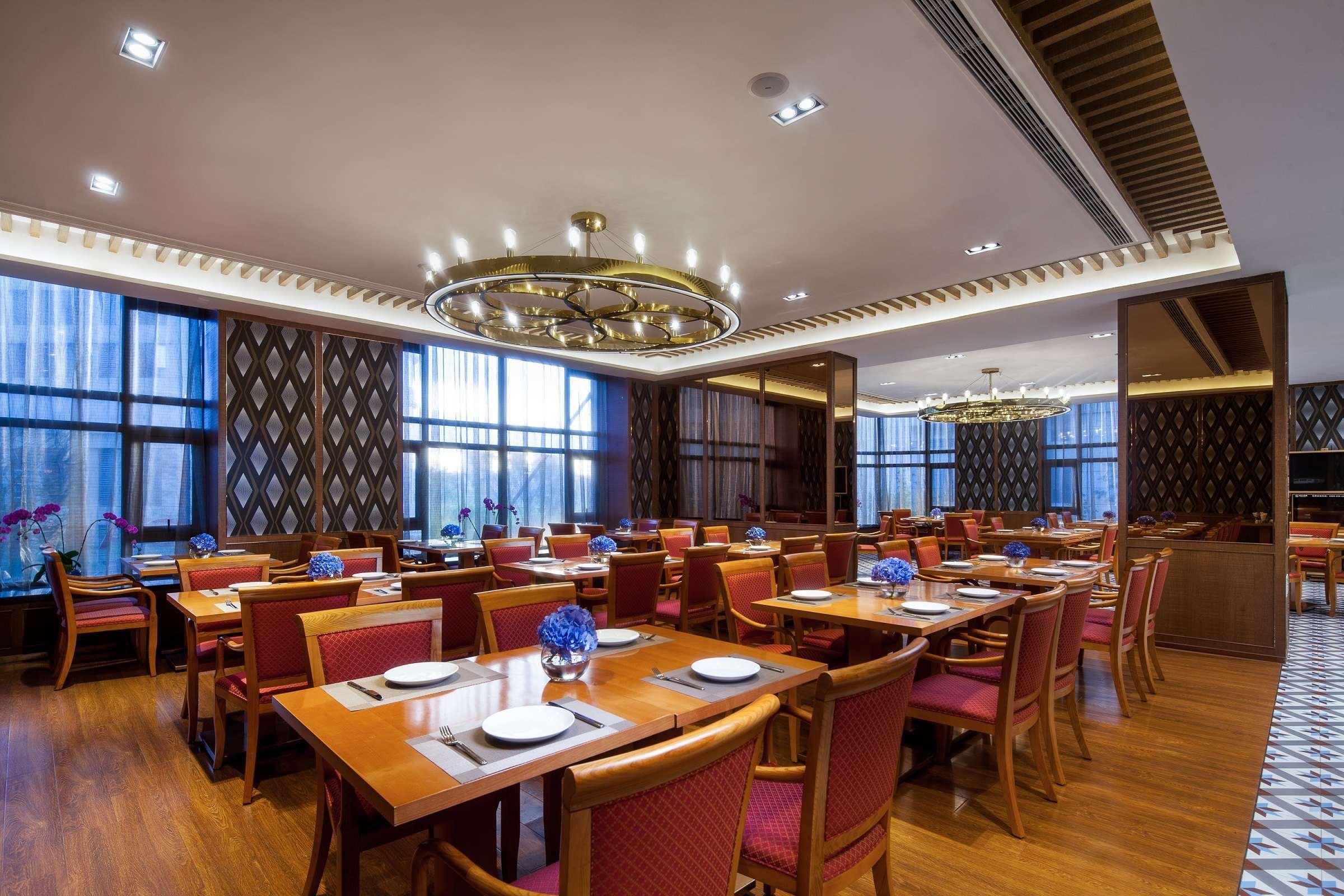 Ramada Shanghai Songjiang Eksteriør billede