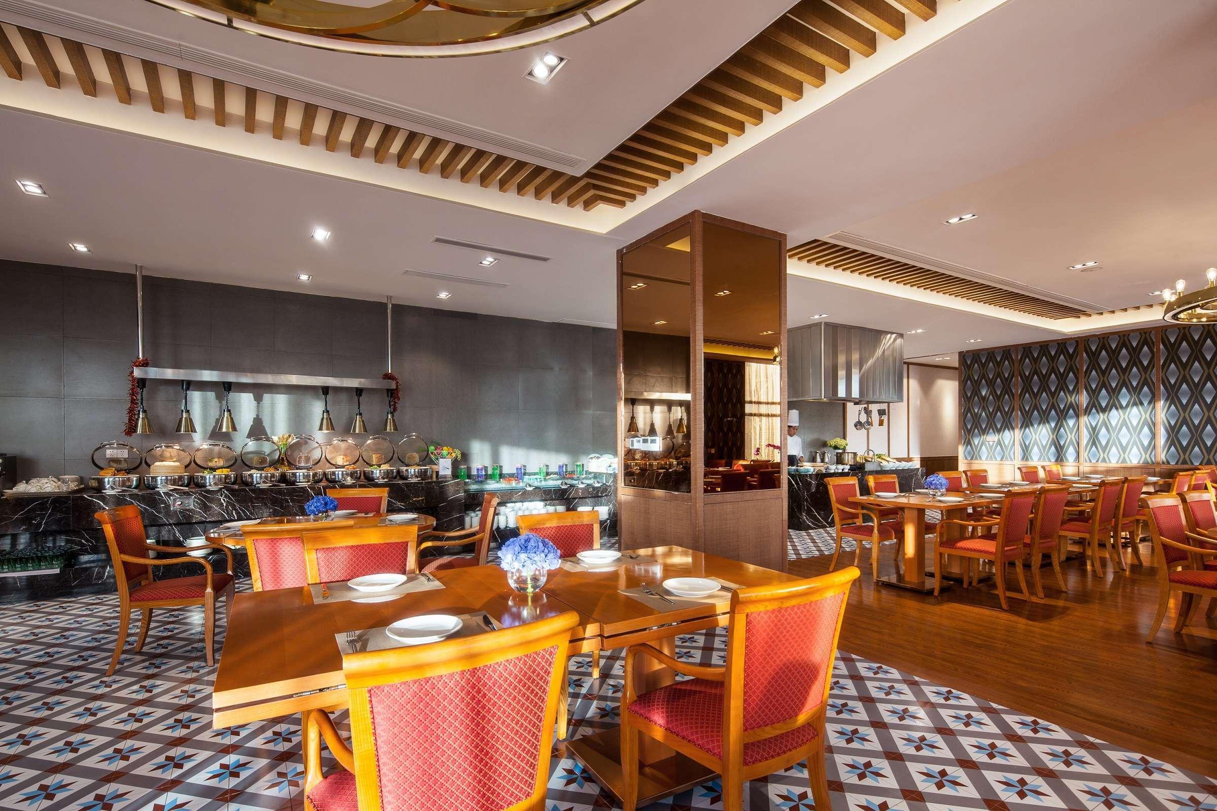Ramada Shanghai Songjiang Eksteriør billede