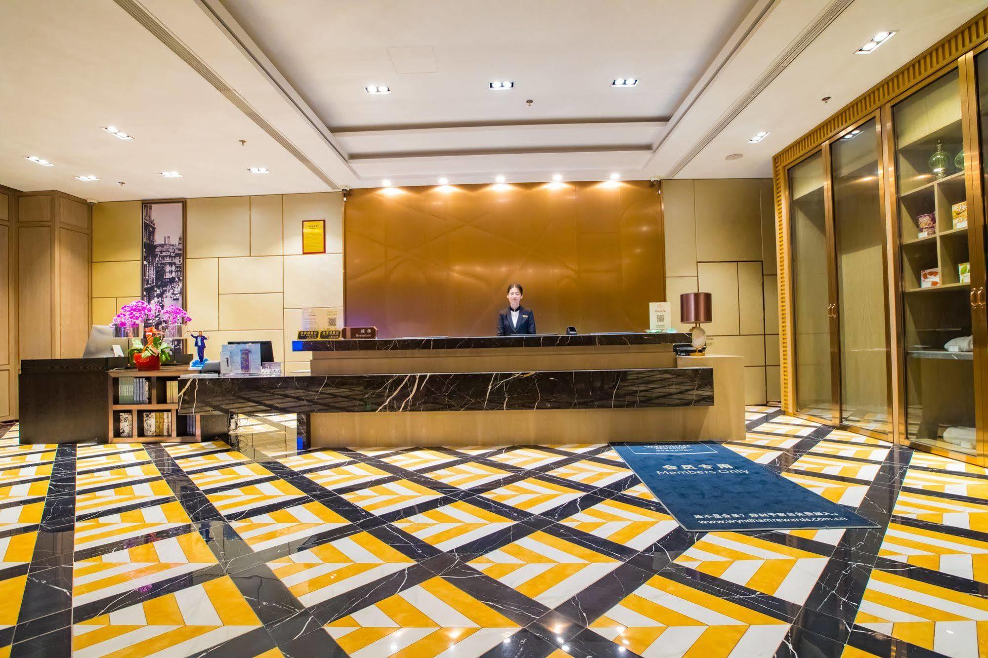 Ramada Shanghai Songjiang Eksteriør billede